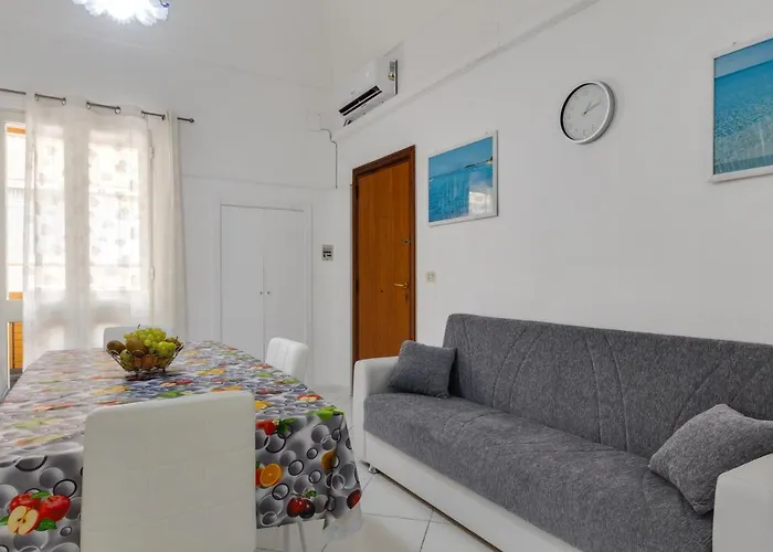 Guesthost - Dimora Del Delfino Curioso * Lecce